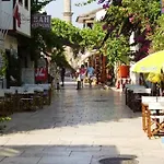 Отель Piyes