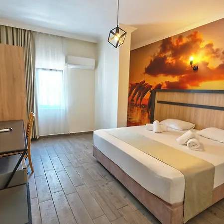 Hotel Piyes 3*