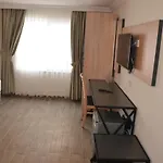 ホテル Piyes アンタルヤ