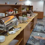 ホテル Piyes