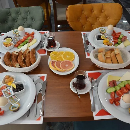 Hotell Piyes